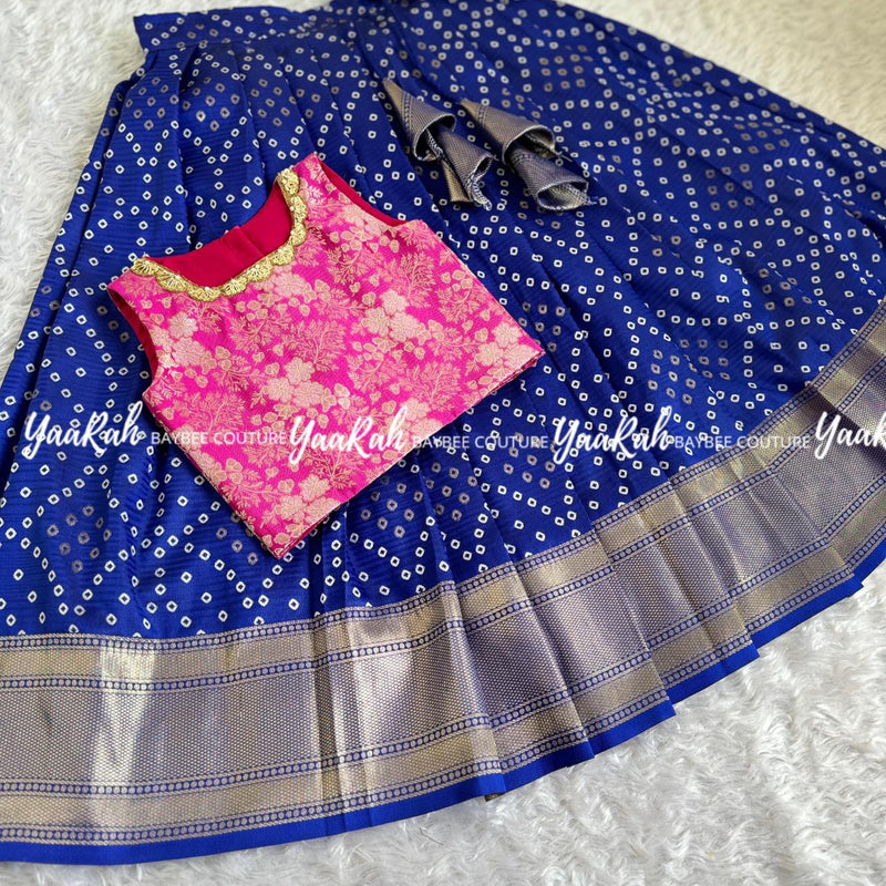 Bandhani Skirt With Banarsi Blouse