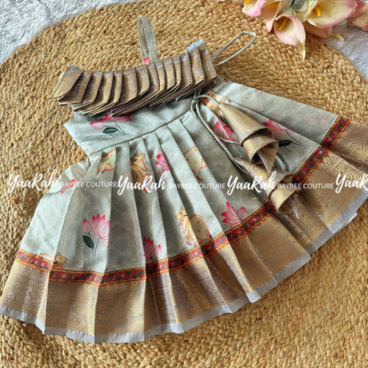 Frock Thin Border Pichawai Grey