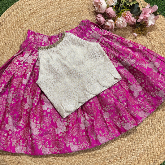 Banarsi Silk Skirt With Cream Banarsi Blouse