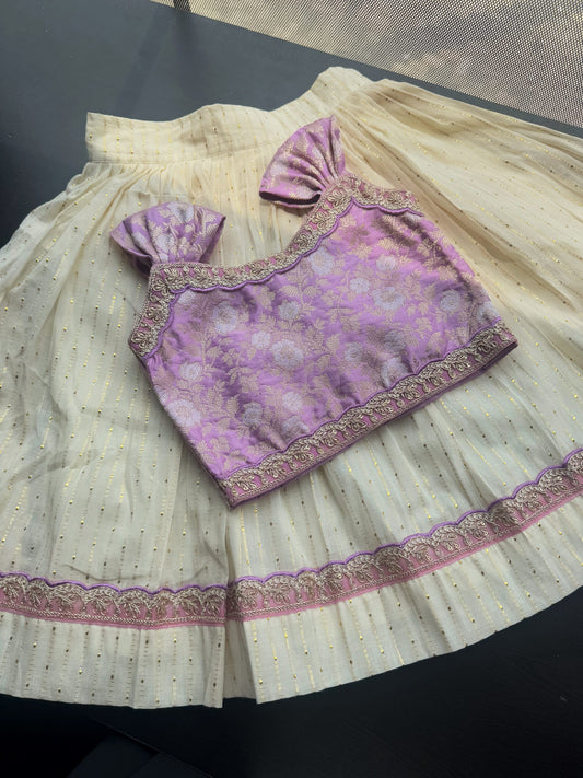 Lurex Cotton Skirt With Lace Border And Banarsi Silk Blouse