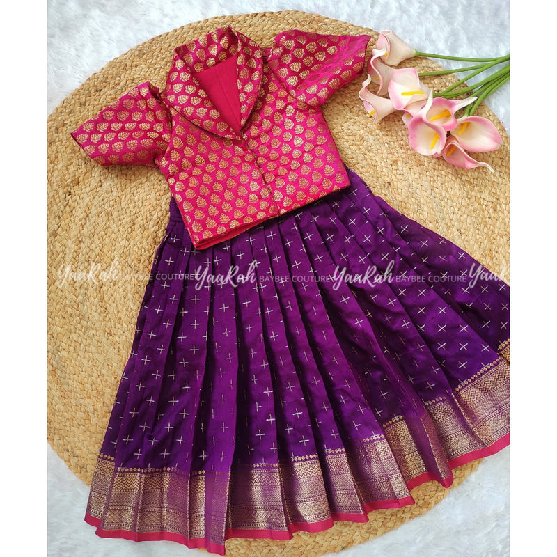 Kallana Skirt And Pink Banarsi Collar Top  : Thick/Thin Border