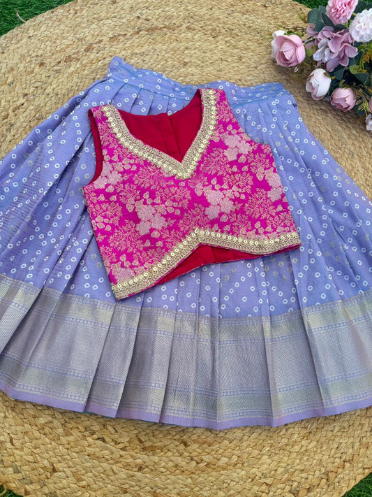 LAVENDER  BANDHINI SKIRT AND BANARSI BLOUSE