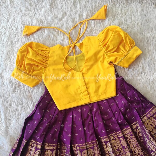 SKIRT AND TOP - THICK BORDER SKIRT - Image 2