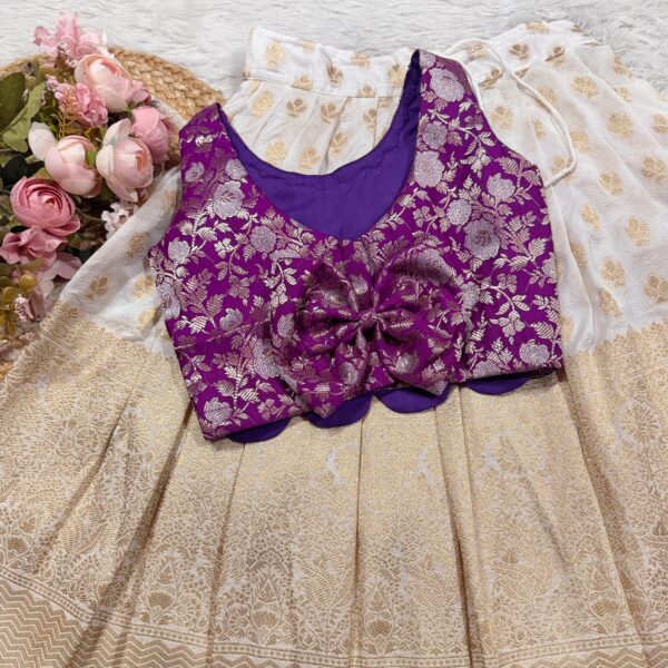 DOLA SILK LIGHT WEIGHT SKIRT WHITE AND PURPLE BANARSI SILK BLOUSE - Image 2