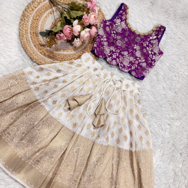 DOLA SILK LIGHT WEIGHT SKIRT WHITE AND PURPLE BANARSI SILK BLOUSE