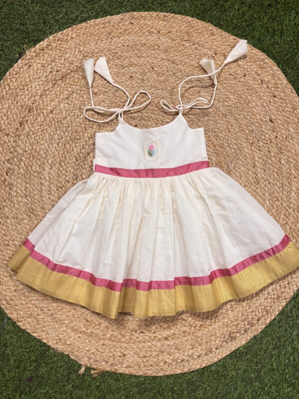 KETTUDUPP KERALA SLEEVELESS KNEE LENGTH FROCK PINK