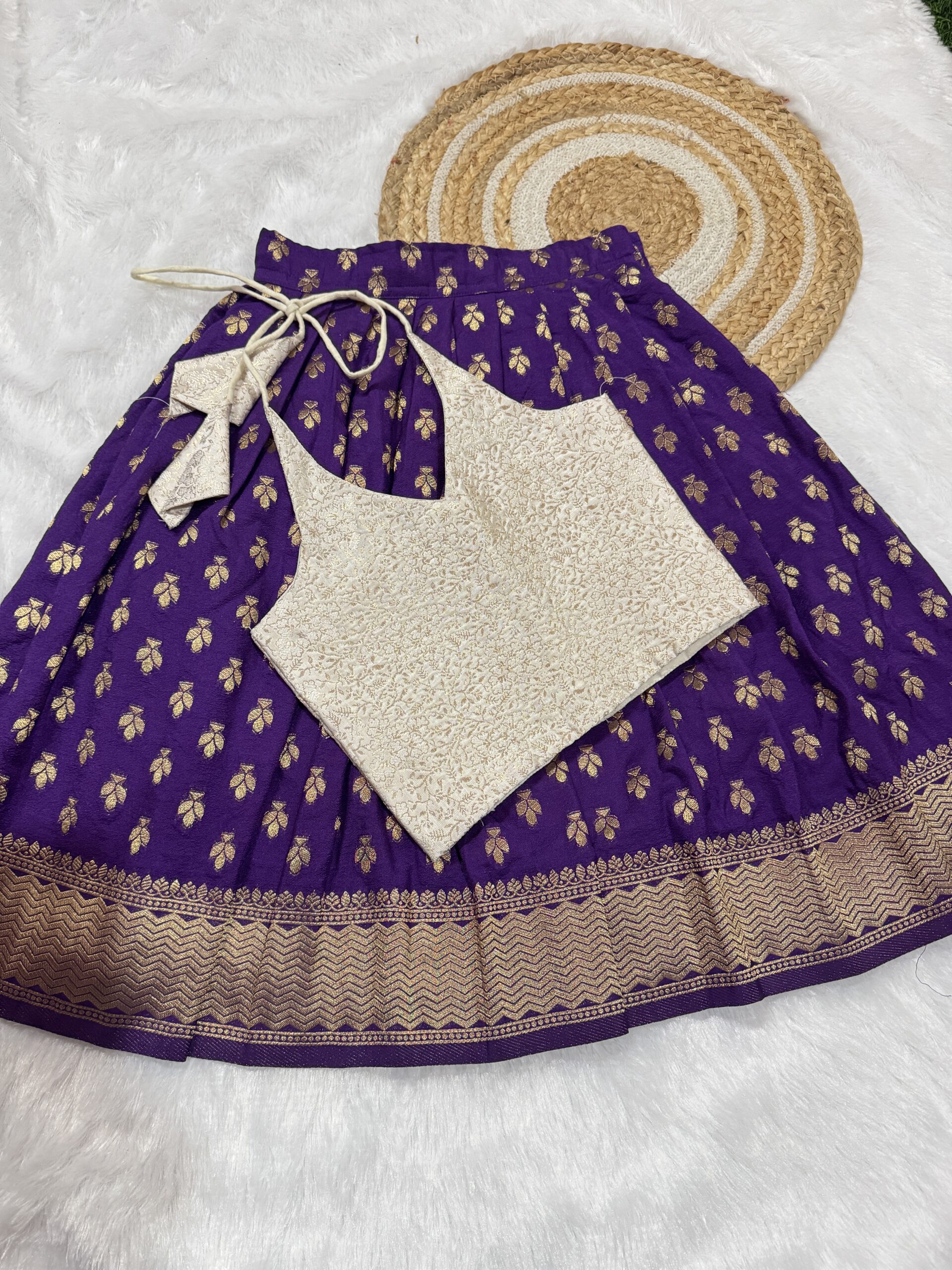 PURPLE DOLA SILK SKIRT WITH CREAM BANARSI BLOUSE - Image 4